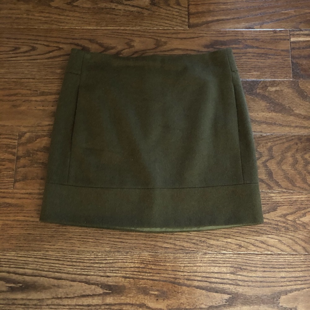 Woman’s J. Crew skirt size 0